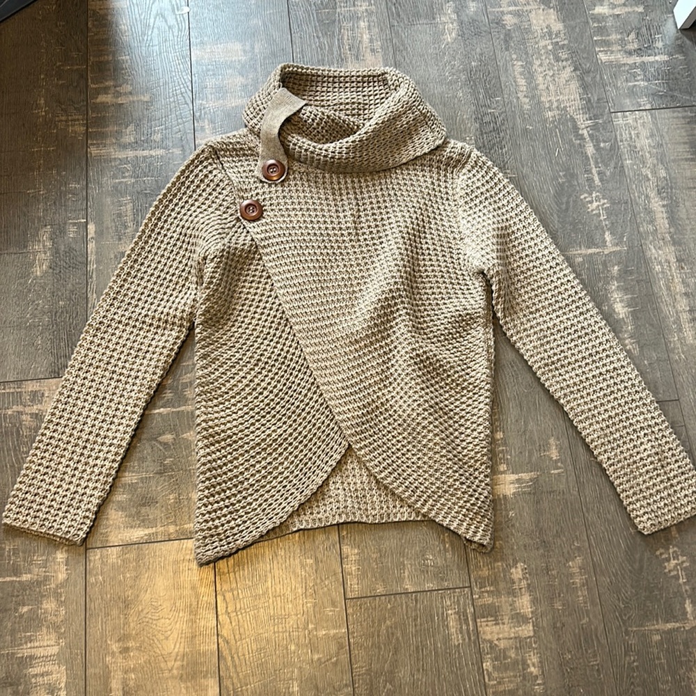 Day to day blu pepper cowl neck sweater size small